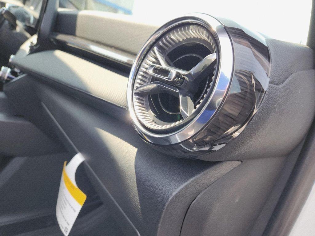 new 2026 Chevrolet Equinox car, priced at $33,408