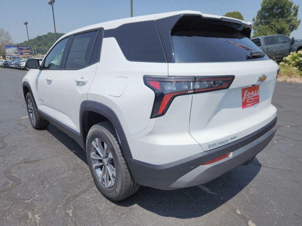 new 2026 Chevrolet Equinox car, priced at $33,408
