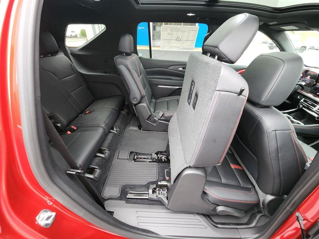 new 2026 Chevrolet Traverse car, priced at $61,715