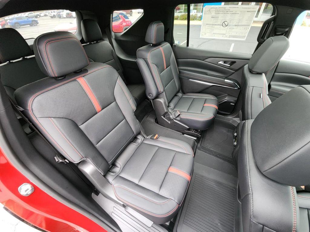 new 2026 Chevrolet Traverse car, priced at $61,715