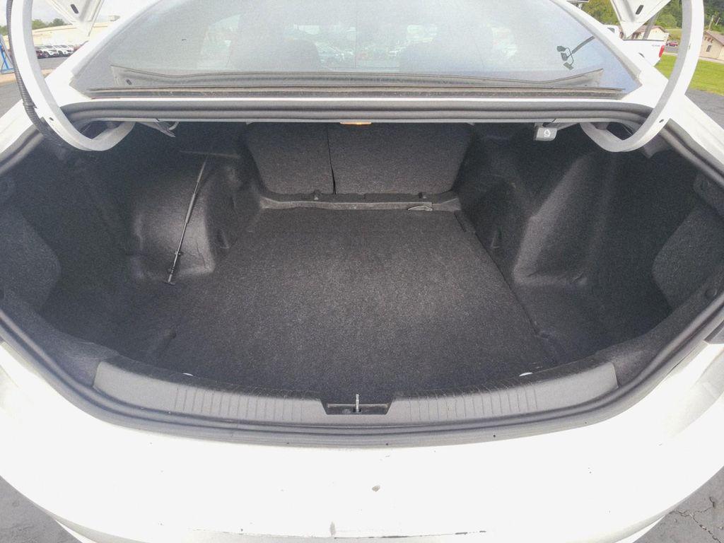 used 2024 Chevrolet Malibu car