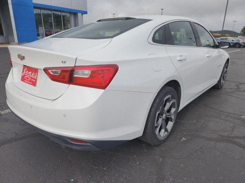 used 2024 Chevrolet Malibu car