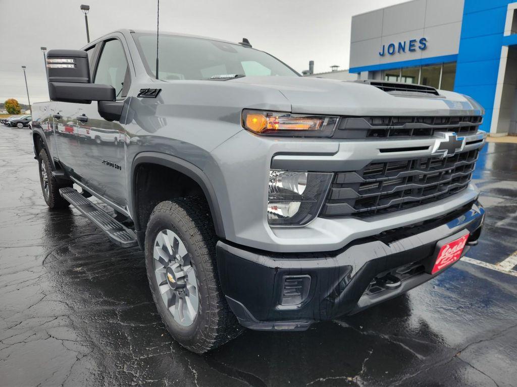 used 2024 Chevrolet Silverado 2500 car