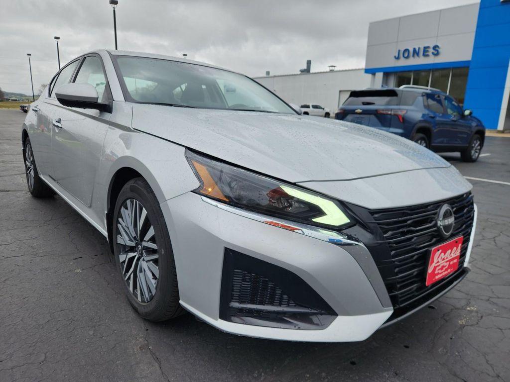 used 2024 Nissan Altima car, priced at $21,696