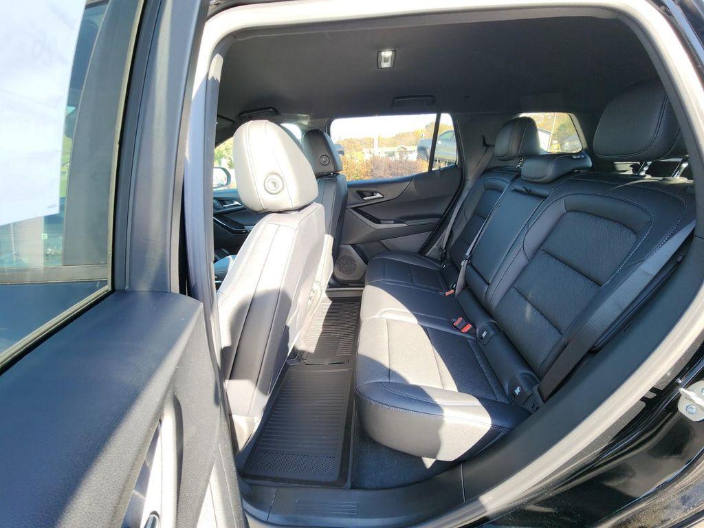 new 2026 Chevrolet Equinox car, priced at $35,179