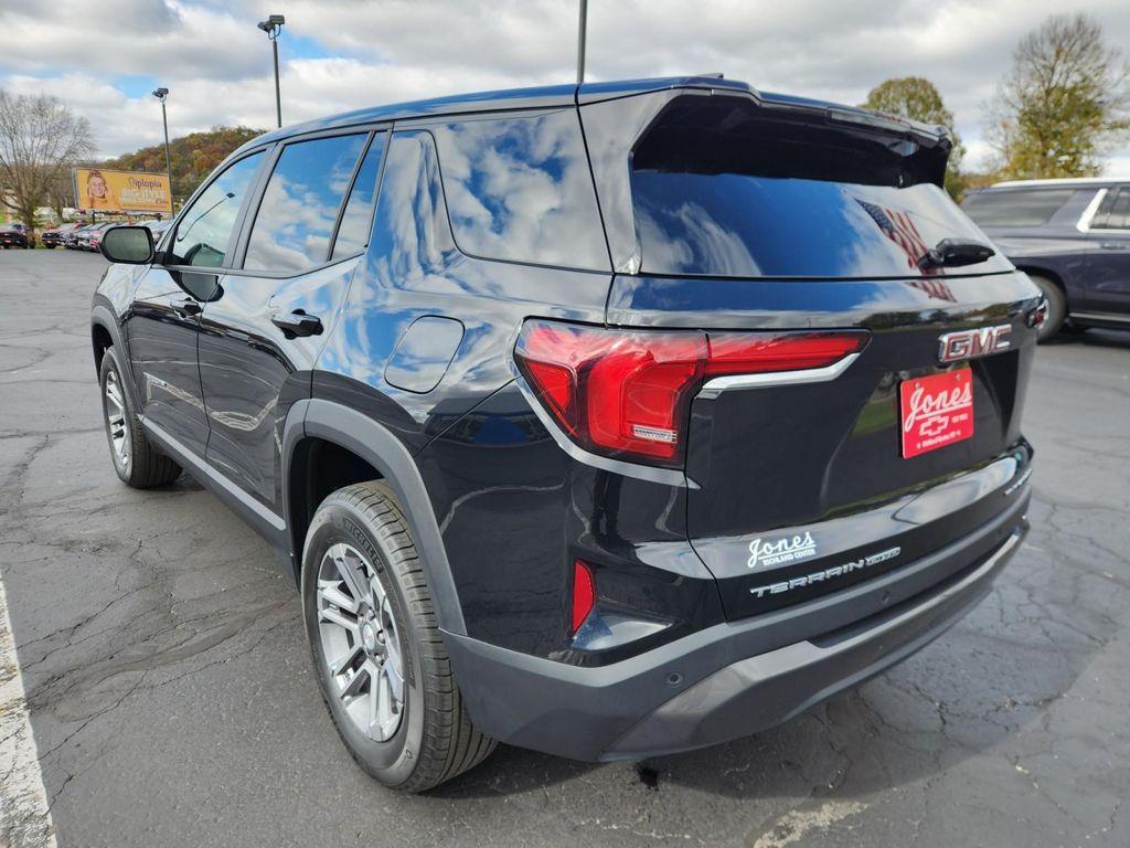 used 2025 GMC Terrain car, priced at $28,987