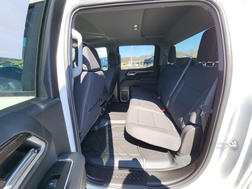 new 2025 Chevrolet Silverado 1500 car, priced at $51,965