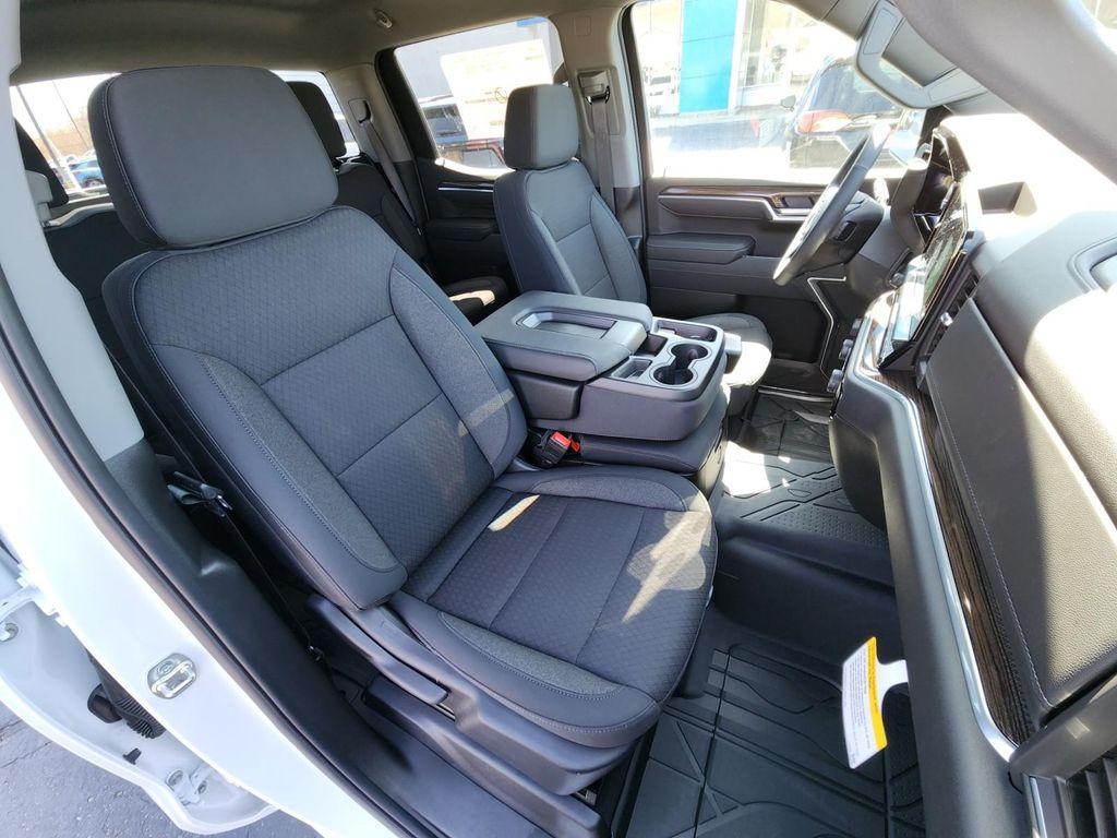 new 2025 Chevrolet Silverado 1500 car, priced at $51,965