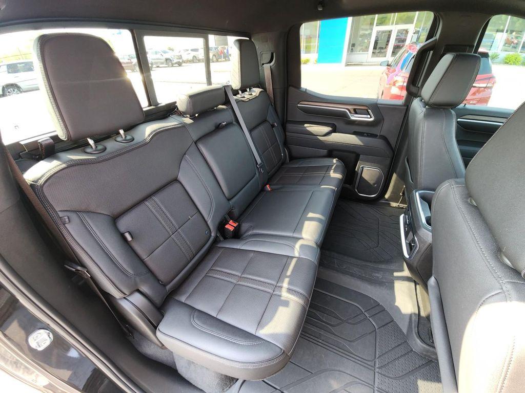 used 2022 Chevrolet Silverado 1500 car, priced at $47,675