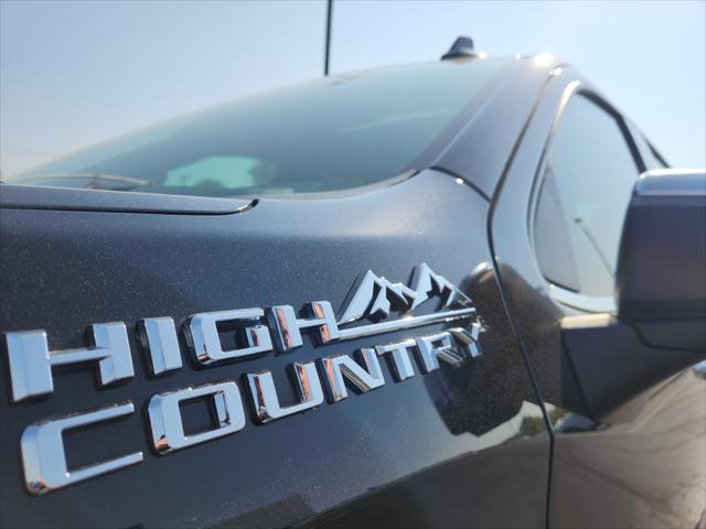 used 2022 Chevrolet Silverado 1500 car, priced at $49,987