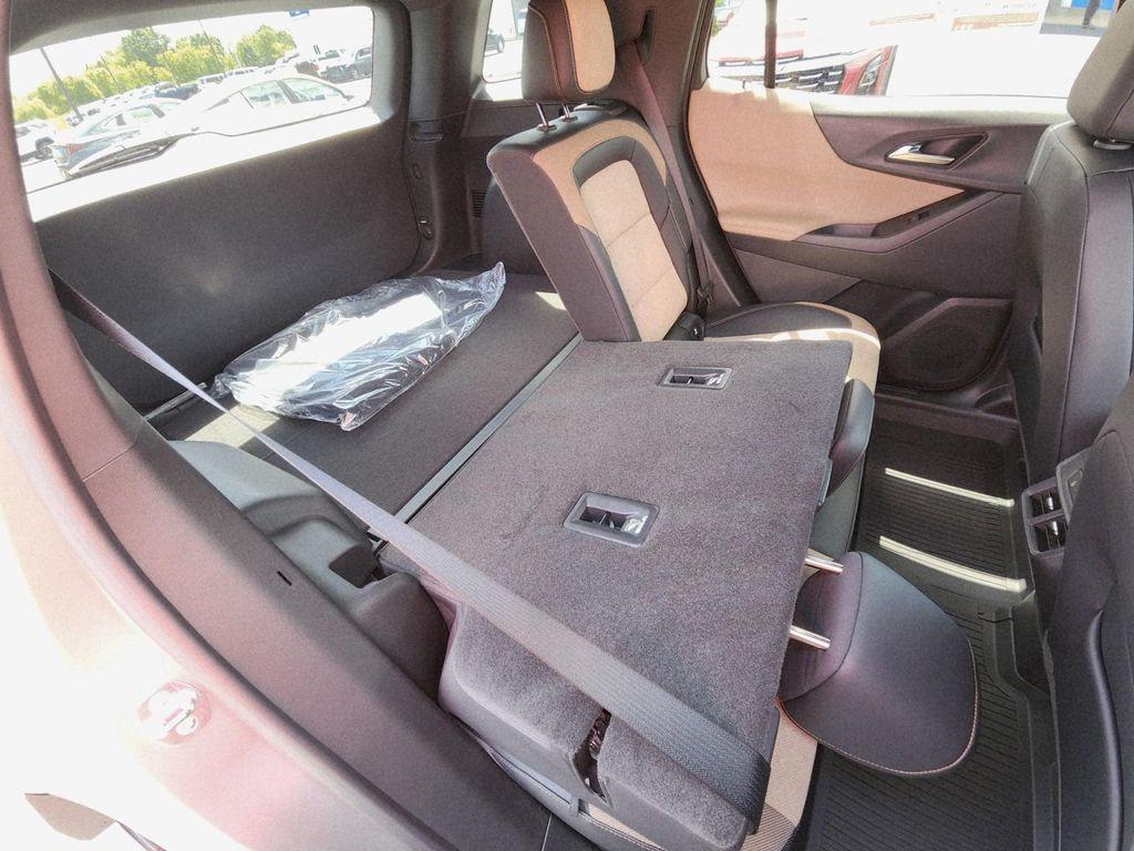 new 2026 Chevrolet Equinox car, priced at $37,493
