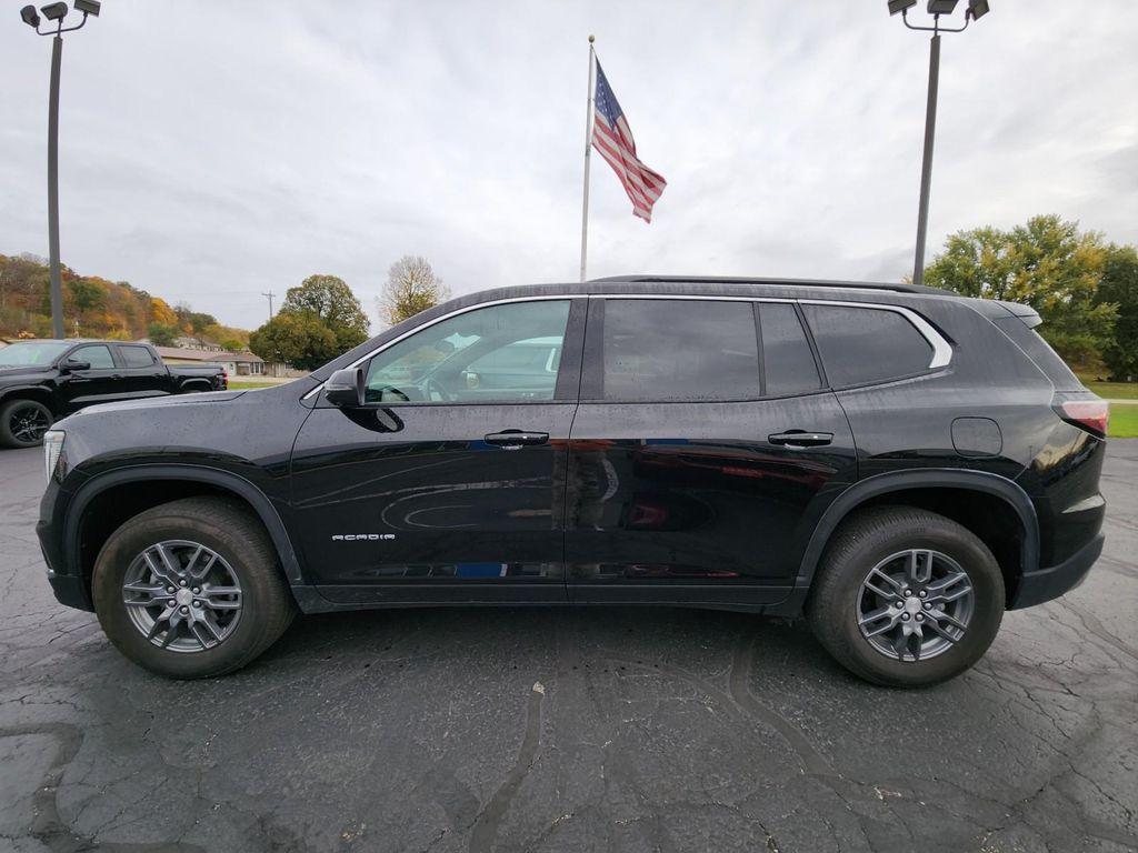 used 2025 GMC Acadia car, priced at $37,987