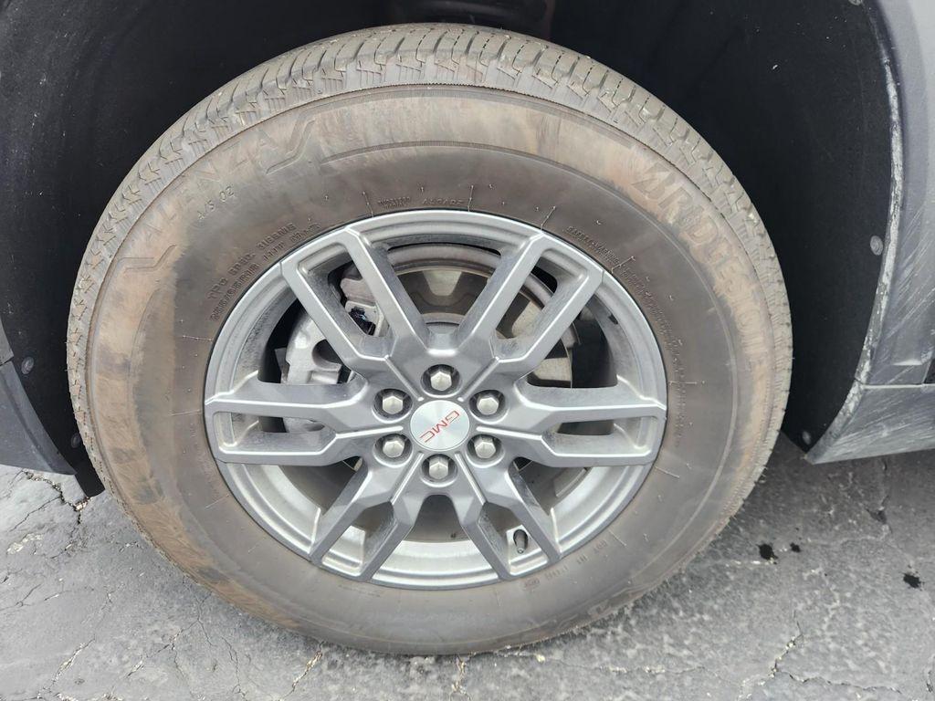 used 2025 GMC Acadia car, priced at $37,987