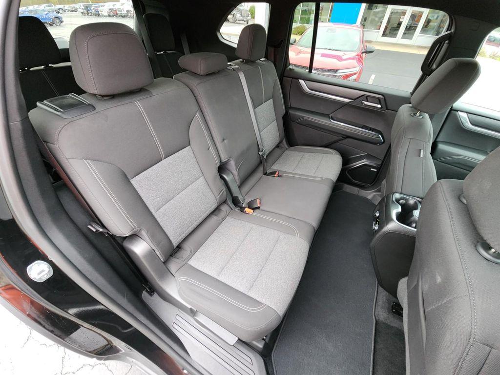 used 2025 GMC Acadia car, priced at $37,987