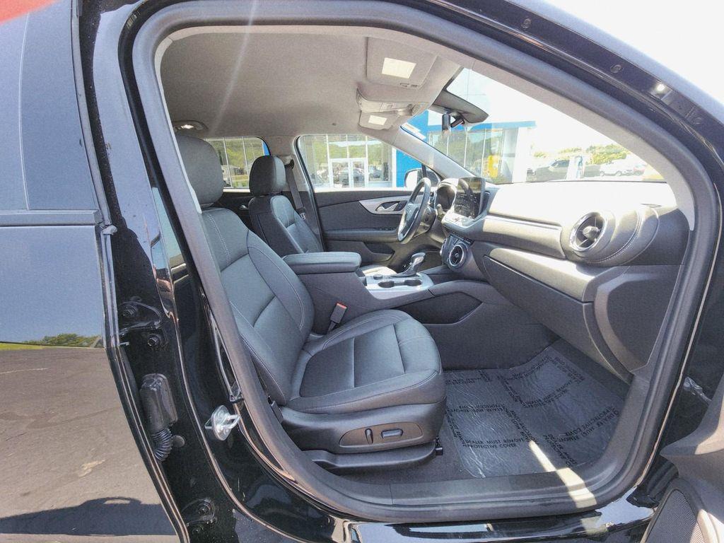used 2024 Chevrolet Blazer car, priced at $31,875