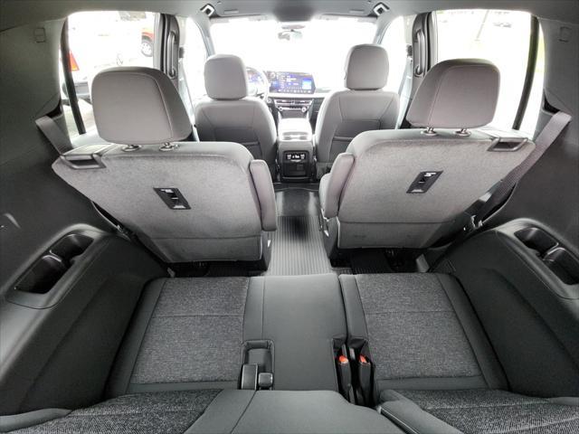 new 2025 Chevrolet Traverse car, priced at $45,060