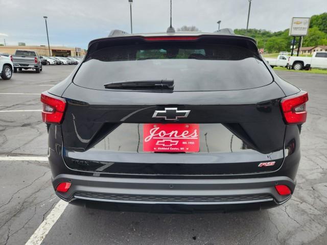 new 2025 Chevrolet Trax car