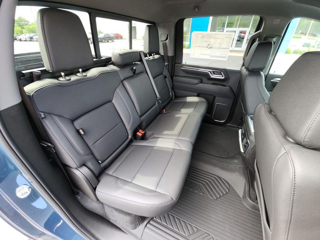 new 2025 Chevrolet Silverado 2500 car, priced at $66,139