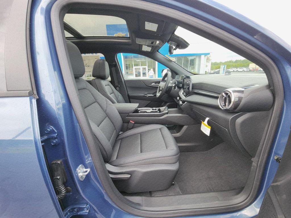 new 2026 Chevrolet Equinox car, priced at $35,514