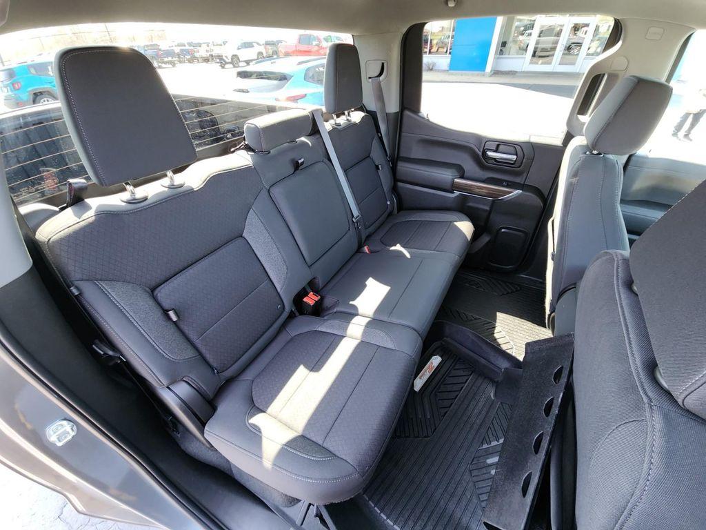 used 2022 Chevrolet Silverado 1500 car, priced at $41,987
