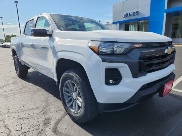 new 2024 Chevrolet Colorado car, priced at $40,603