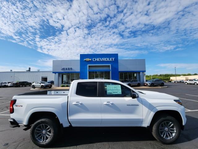 new 2024 Chevrolet Colorado car, priced at $40,603