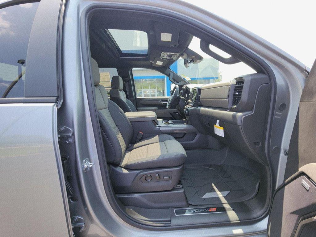 new 2025 Chevrolet Silverado 2500 car, priced at $84,096