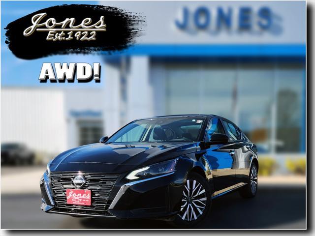 used 2023 Nissan Altima car, priced at $23,987