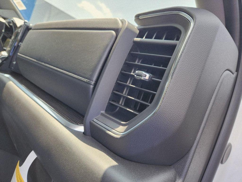 new 2025 Chevrolet Silverado 2500 car, priced at $64,571