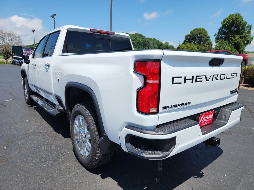 new 2025 Chevrolet Silverado 2500 car, priced at $83,037