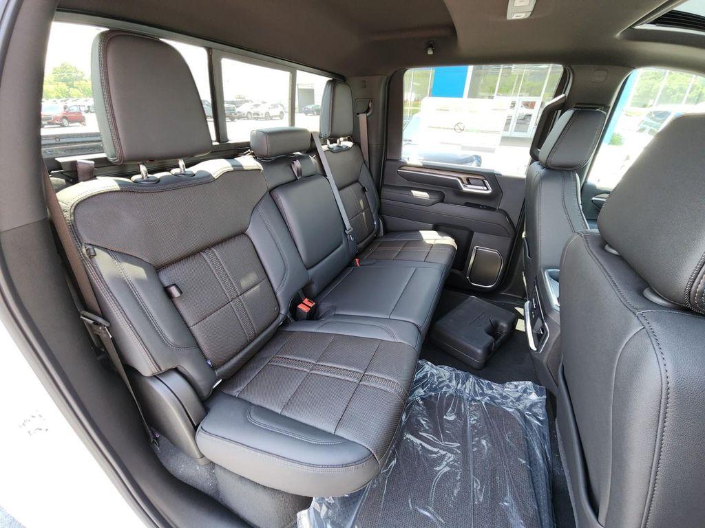 new 2025 Chevrolet Silverado 2500 car, priced at $83,037