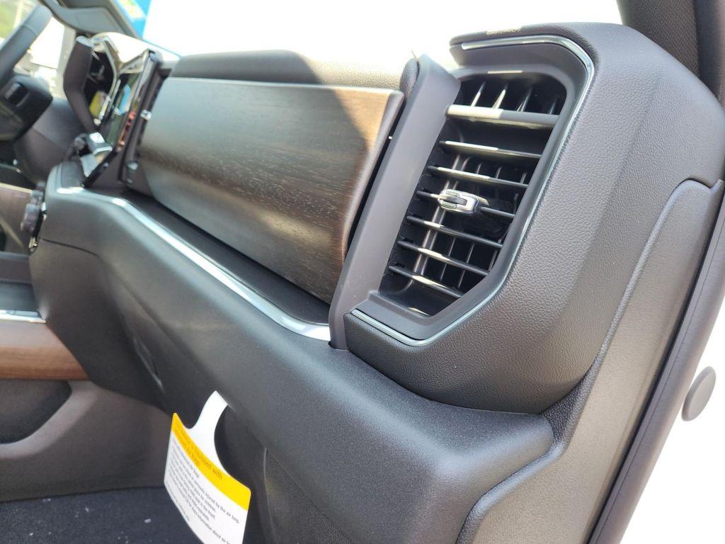 new 2025 Chevrolet Silverado 2500 car, priced at $83,037