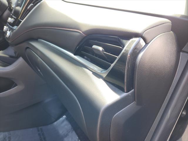 used 2023 Chevrolet Traverse car, priced at $38,987