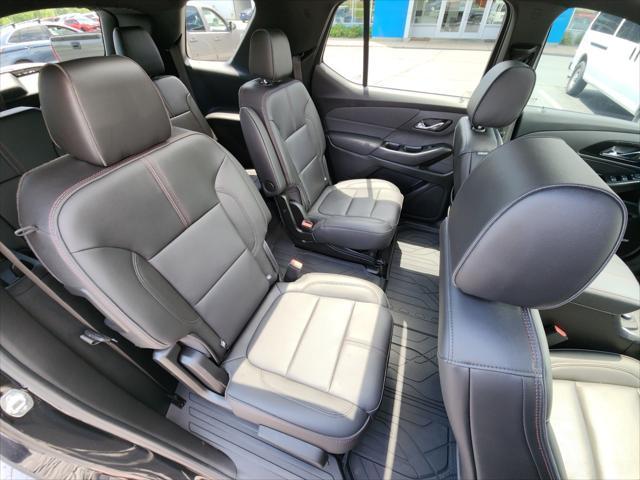 used 2023 Chevrolet Traverse car, priced at $38,987