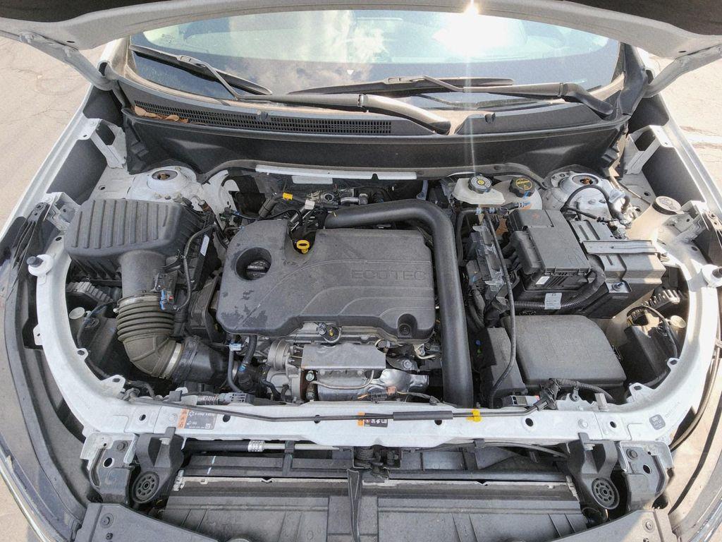 used 2024 Chevrolet Equinox car, priced at $25,987