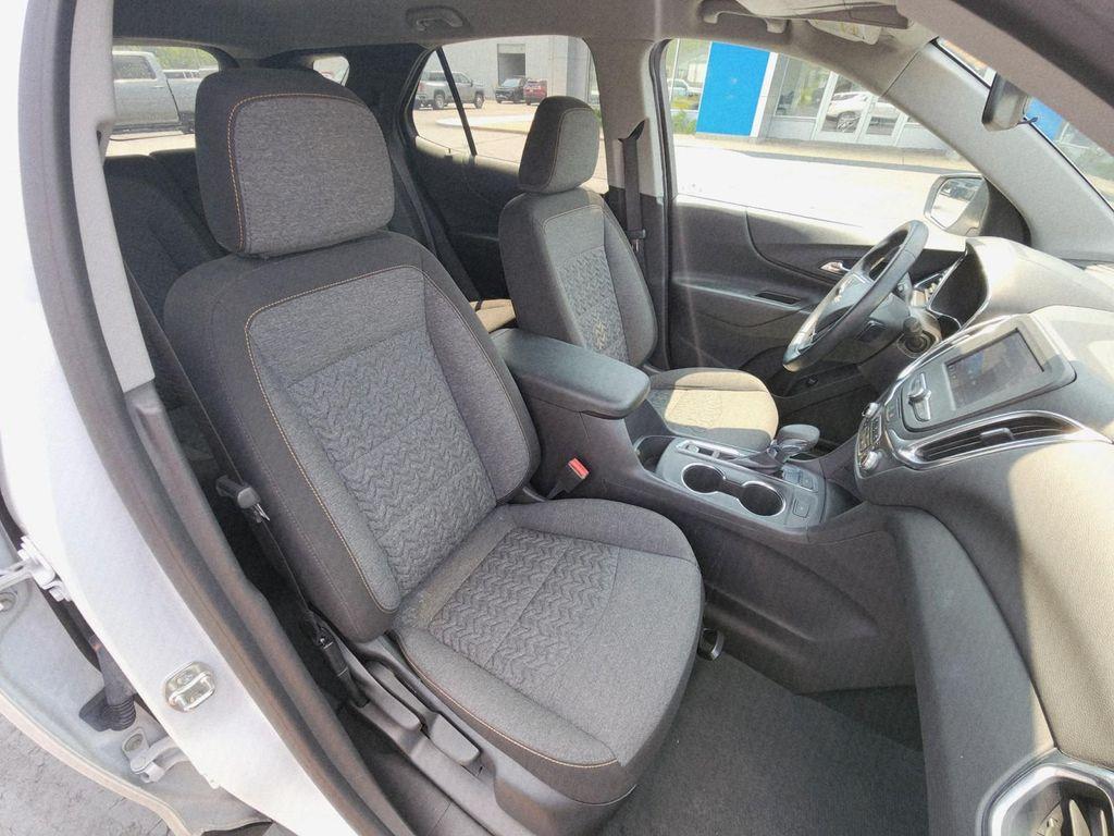 used 2024 Chevrolet Equinox car, priced at $25,987