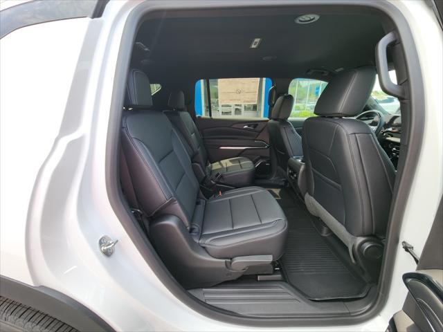new 2025 Chevrolet Traverse car, priced at $49,995