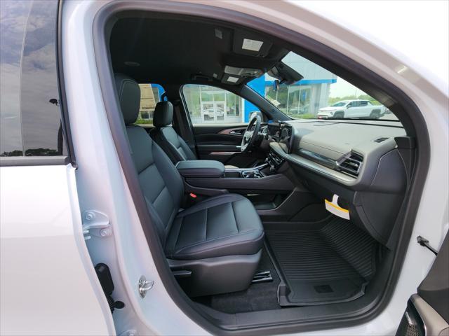 new 2025 Chevrolet Traverse car, priced at $49,995