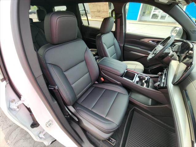 new 2025 Chevrolet Traverse car, priced at $49,995
