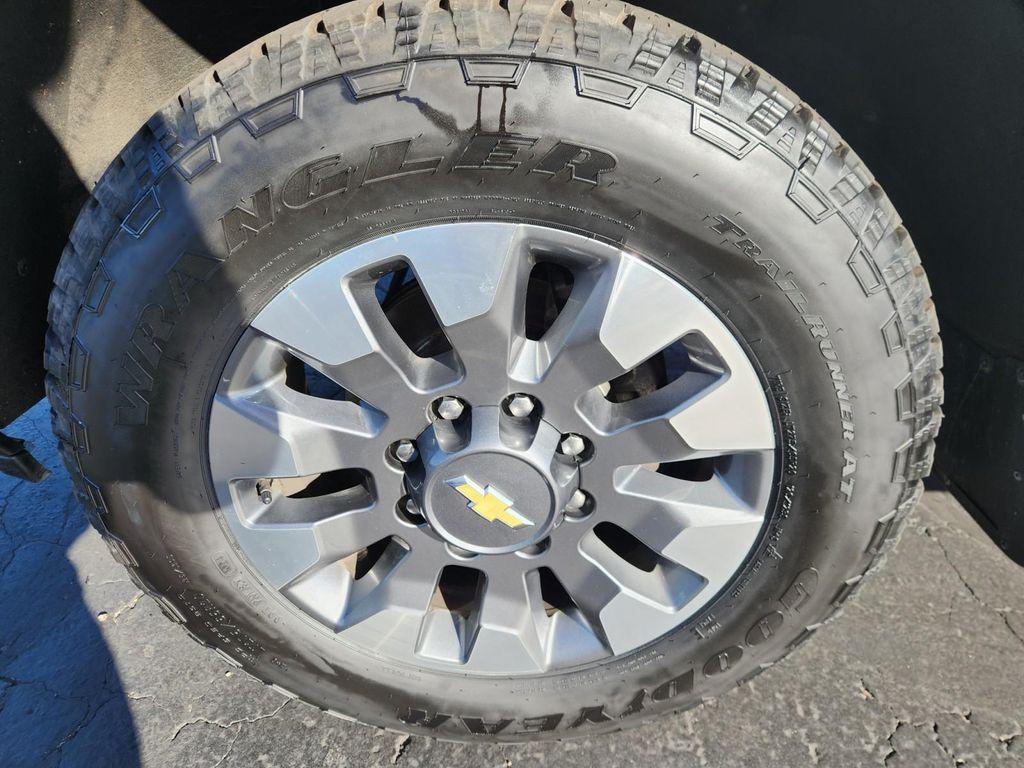 used 2024 Chevrolet Silverado 2500 car, priced at $51,987