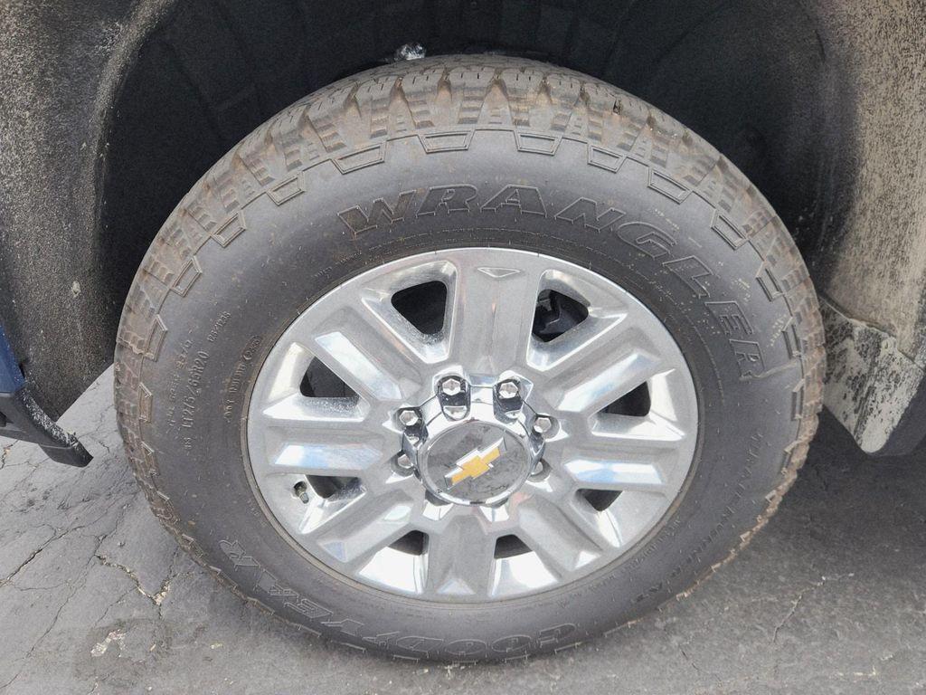new 2025 Chevrolet Silverado 2500 car, priced at $82,896
