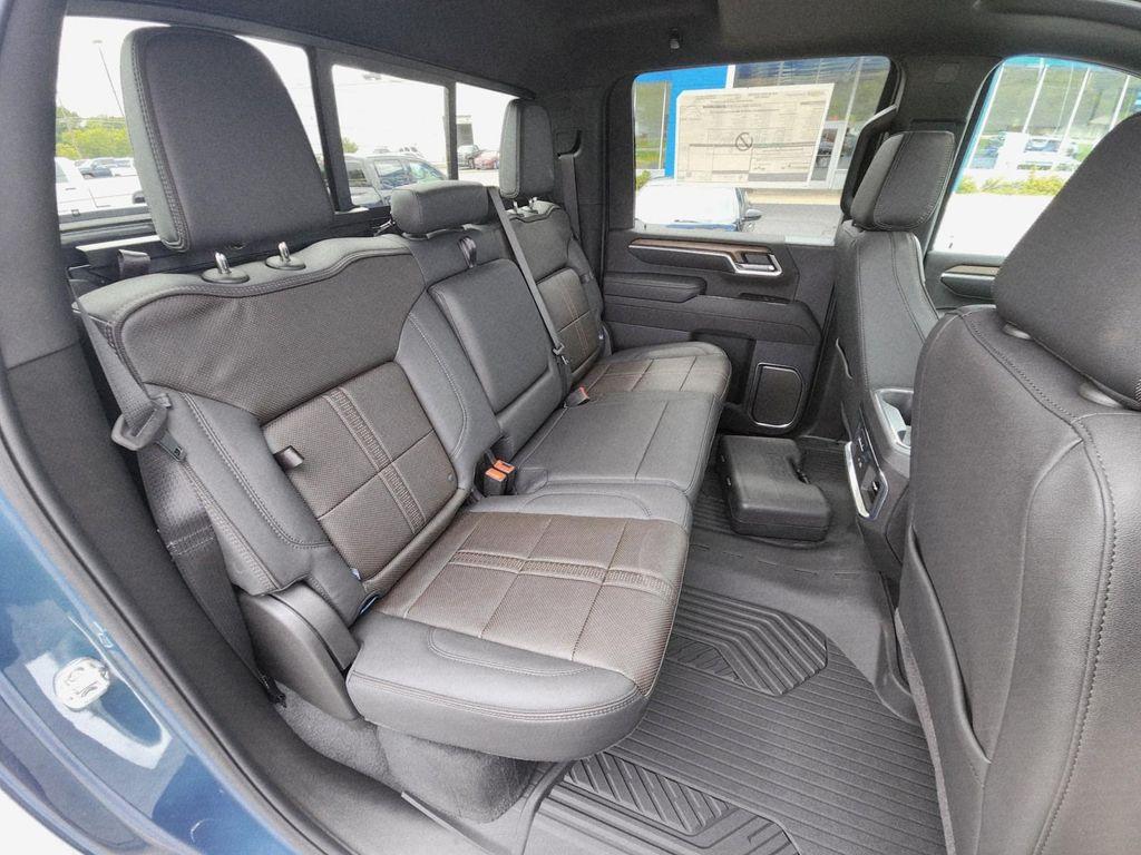 new 2025 Chevrolet Silverado 2500 car, priced at $82,896
