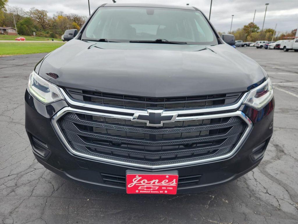 used 2021 Chevrolet Traverse car, priced at $23,987
