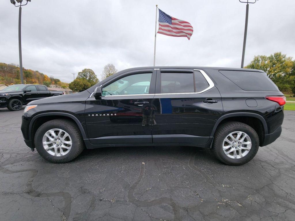 used 2021 Chevrolet Traverse car, priced at $23,987