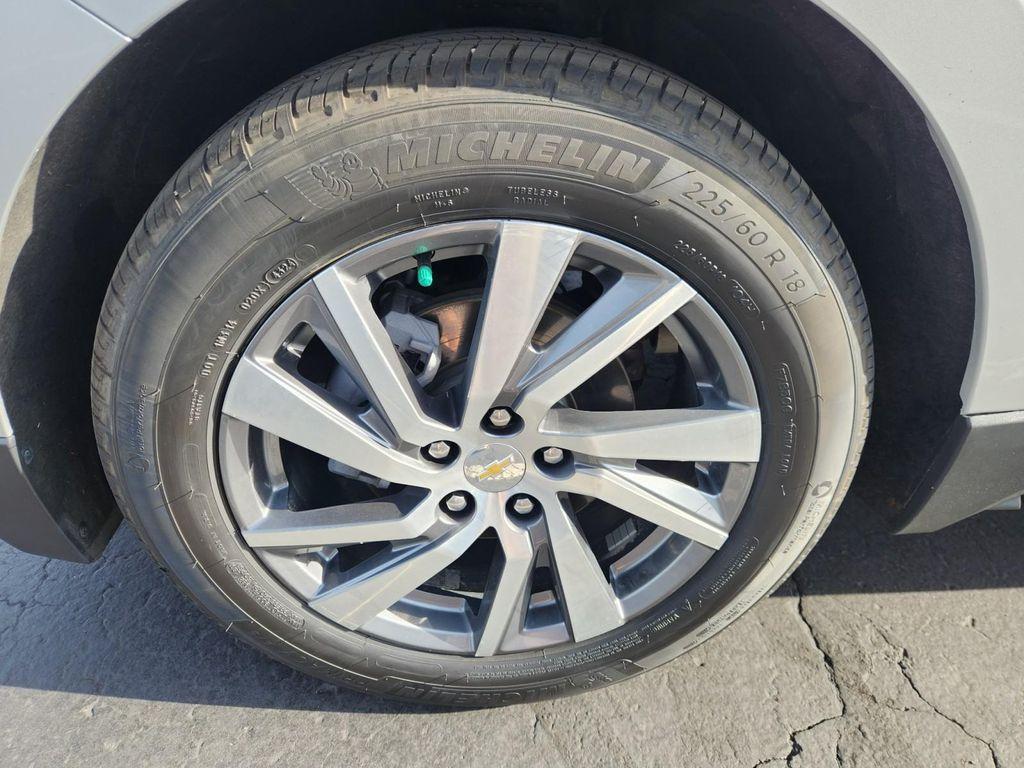 used 2022 Chevrolet Equinox car, priced at $23,987