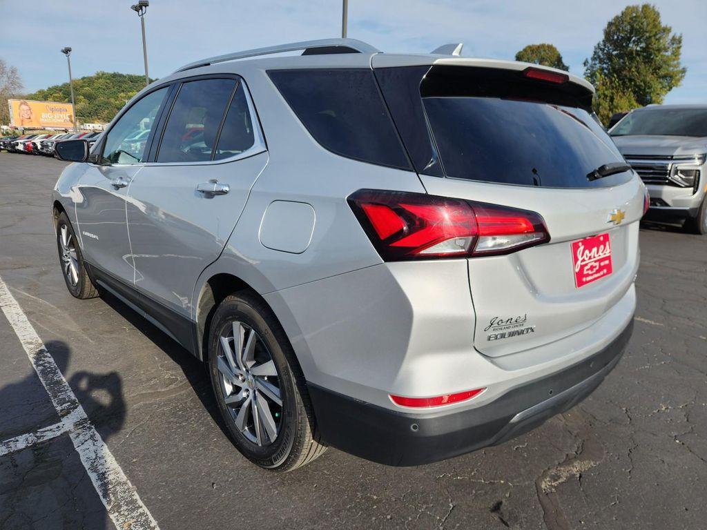 used 2022 Chevrolet Equinox car, priced at $23,987