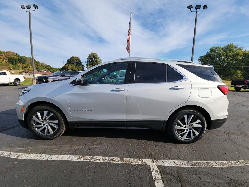 used 2022 Chevrolet Equinox car, priced at $23,987