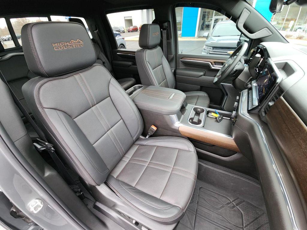 used 2024 Chevrolet Silverado 2500 car, priced at $67,987