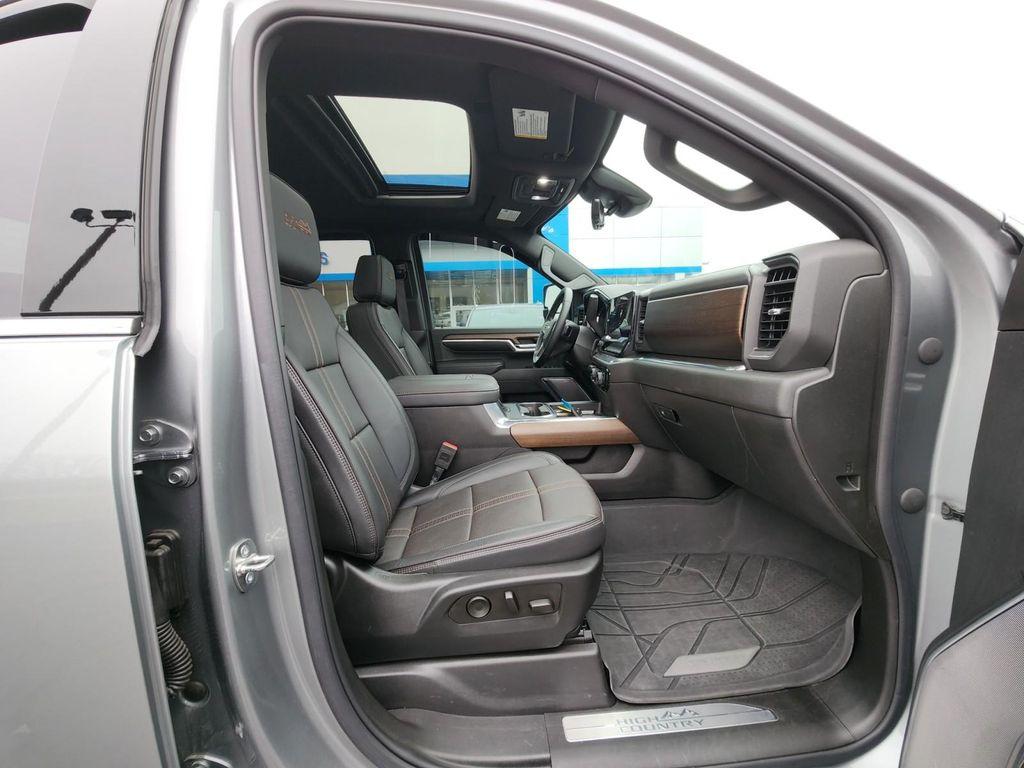 used 2024 Chevrolet Silverado 2500 car, priced at $67,987