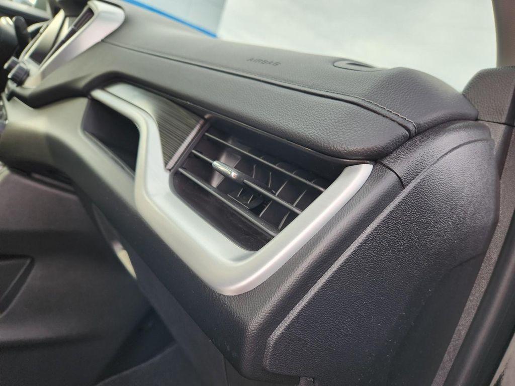 used 2024 GMC Terrain car, priced at $26,987